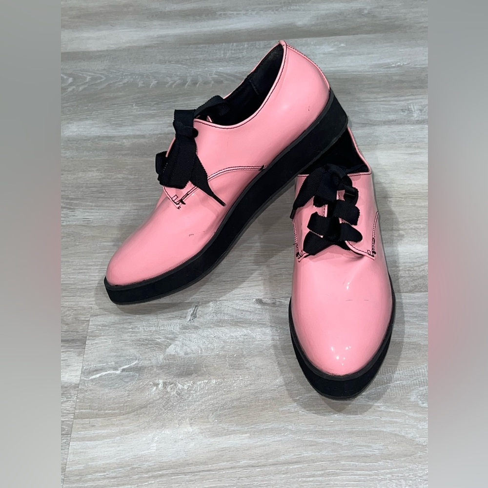 H&M Pink Platform Lace-Up Shoes with Black Soles - Picture 5 of 12